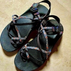 poshmark chacos